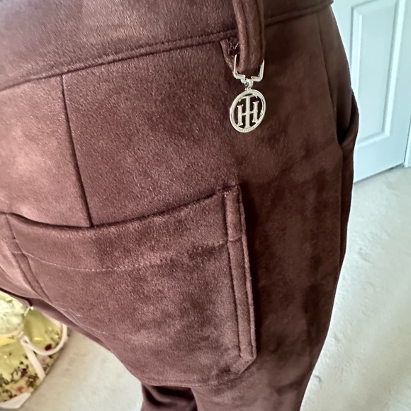 TOMMY HILFIGER BROWN SIZE 2 POLYESTER / SPANDEX PANTS - LOOKS LIKE SUEDE - Picture 5 of 9